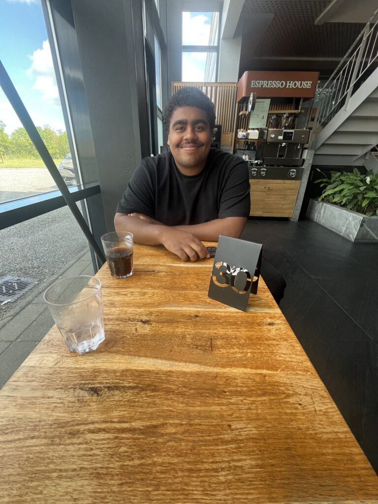 Velfortjent frokost på Sunset efter en veloverstået opsætning